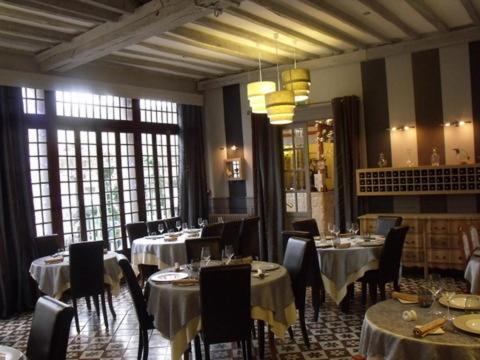 Relais Saint Louis, Logis Hotel Belleme Bagian luar foto